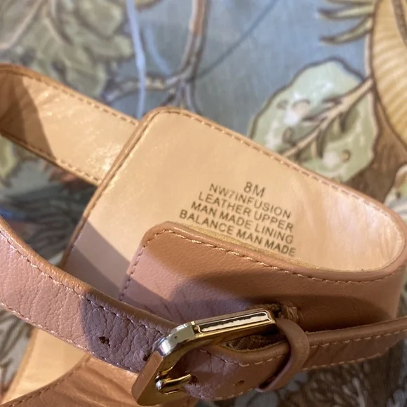 Nine West Sandal size 8 - Picture 5 of 5